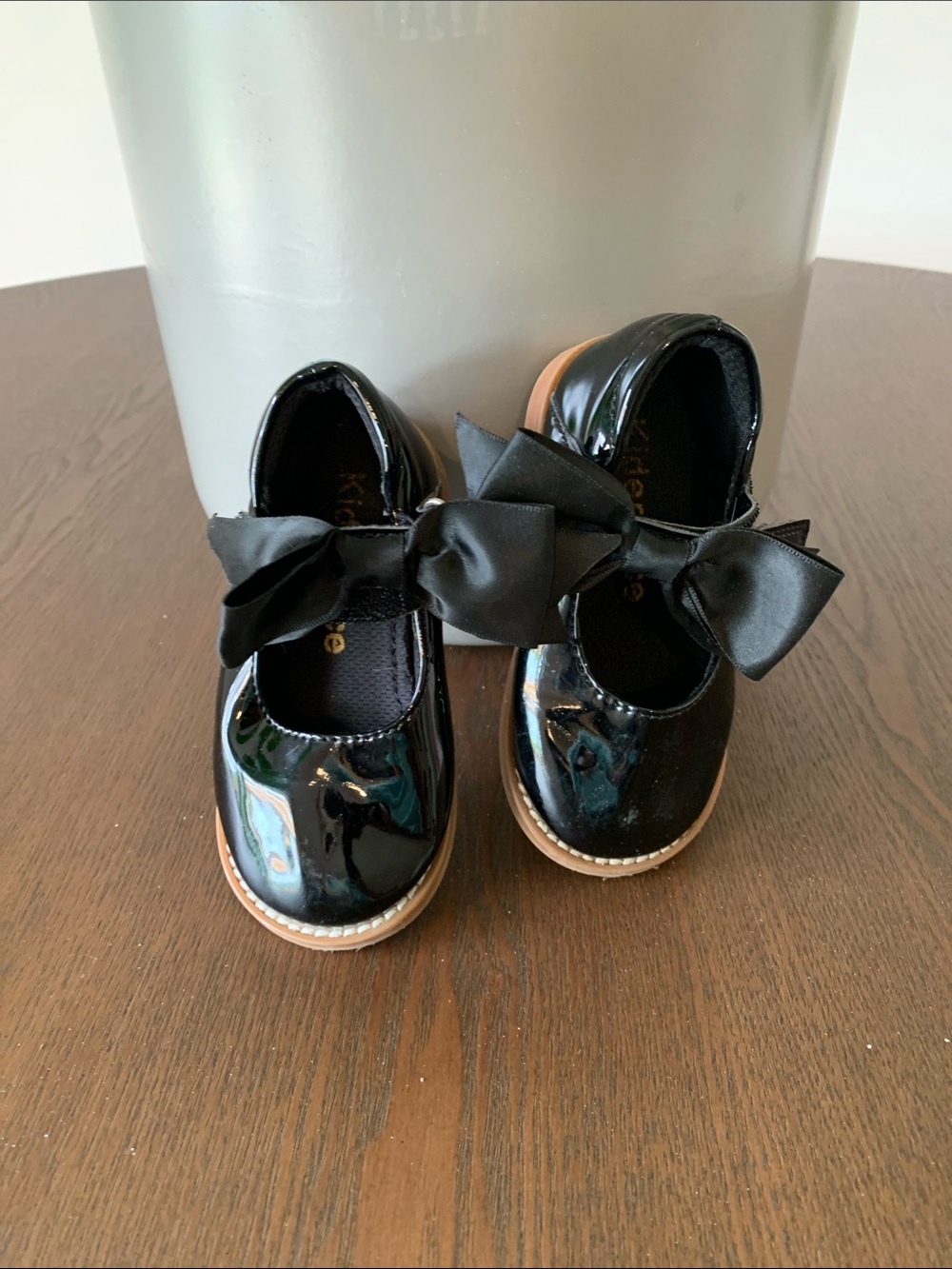 Girls Black Patent Mary Jane Shoes with Satin Bow
